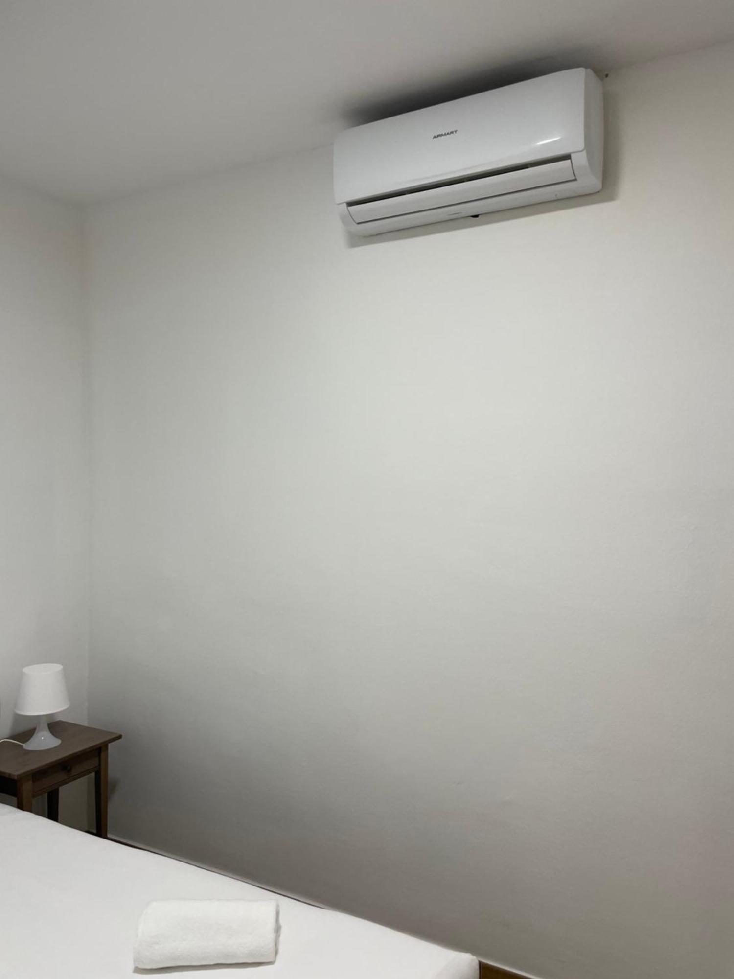 Apartamentos Tarradellas Sants Estacio Barcelona Exterior photo