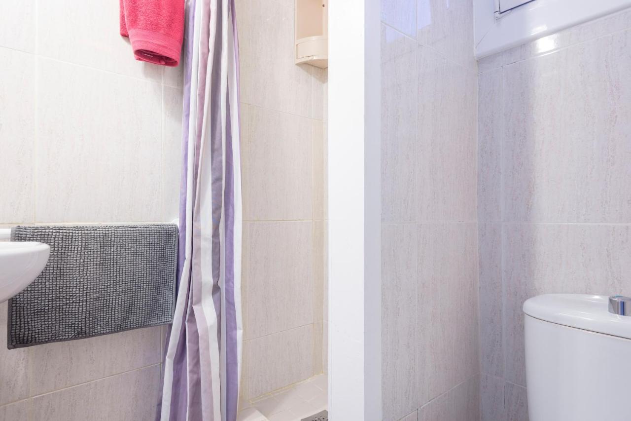 Apartamentos Tarradellas Sants Estacio Barcelona Exterior photo