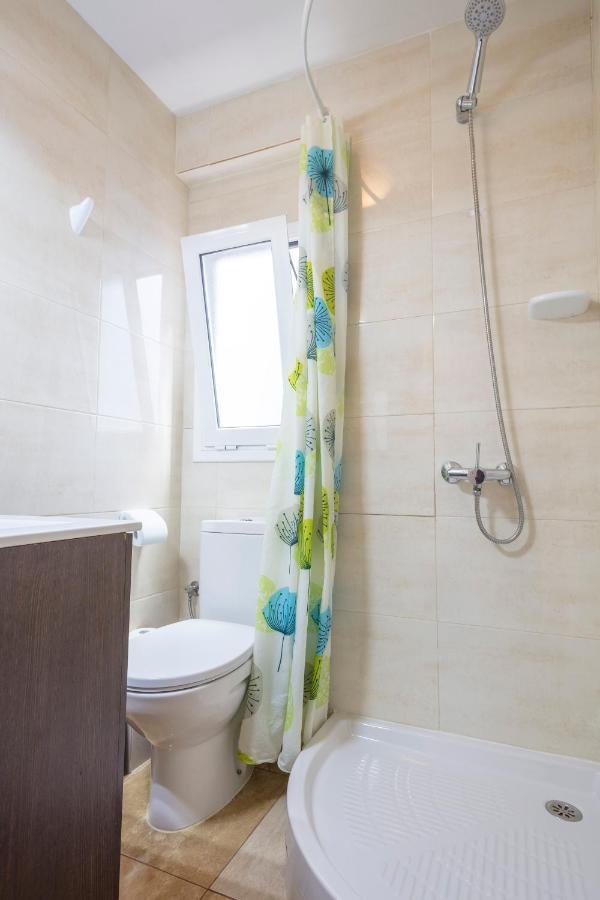 Apartamentos Tarradellas Sants Estacio Barcelona Exterior photo